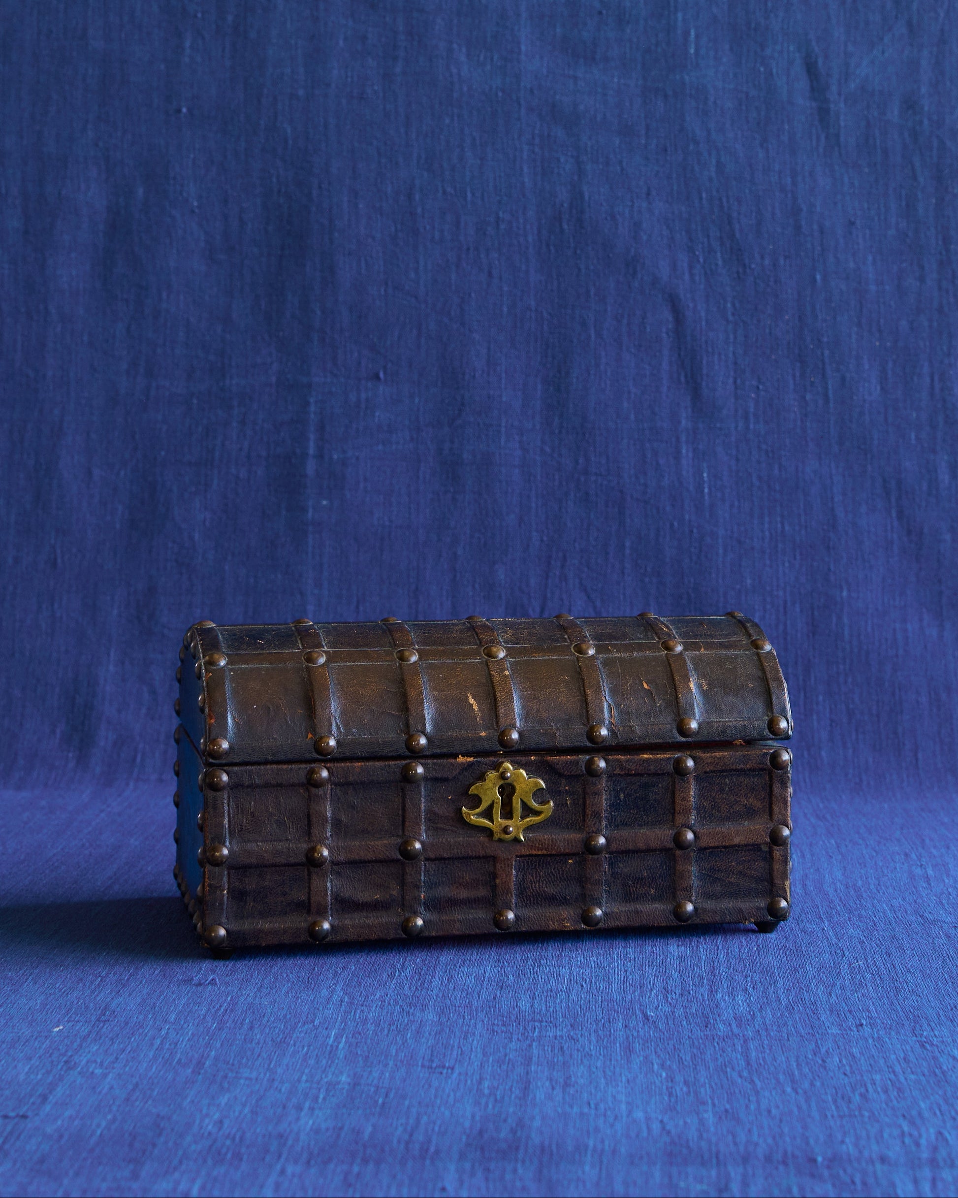 The Château Chest