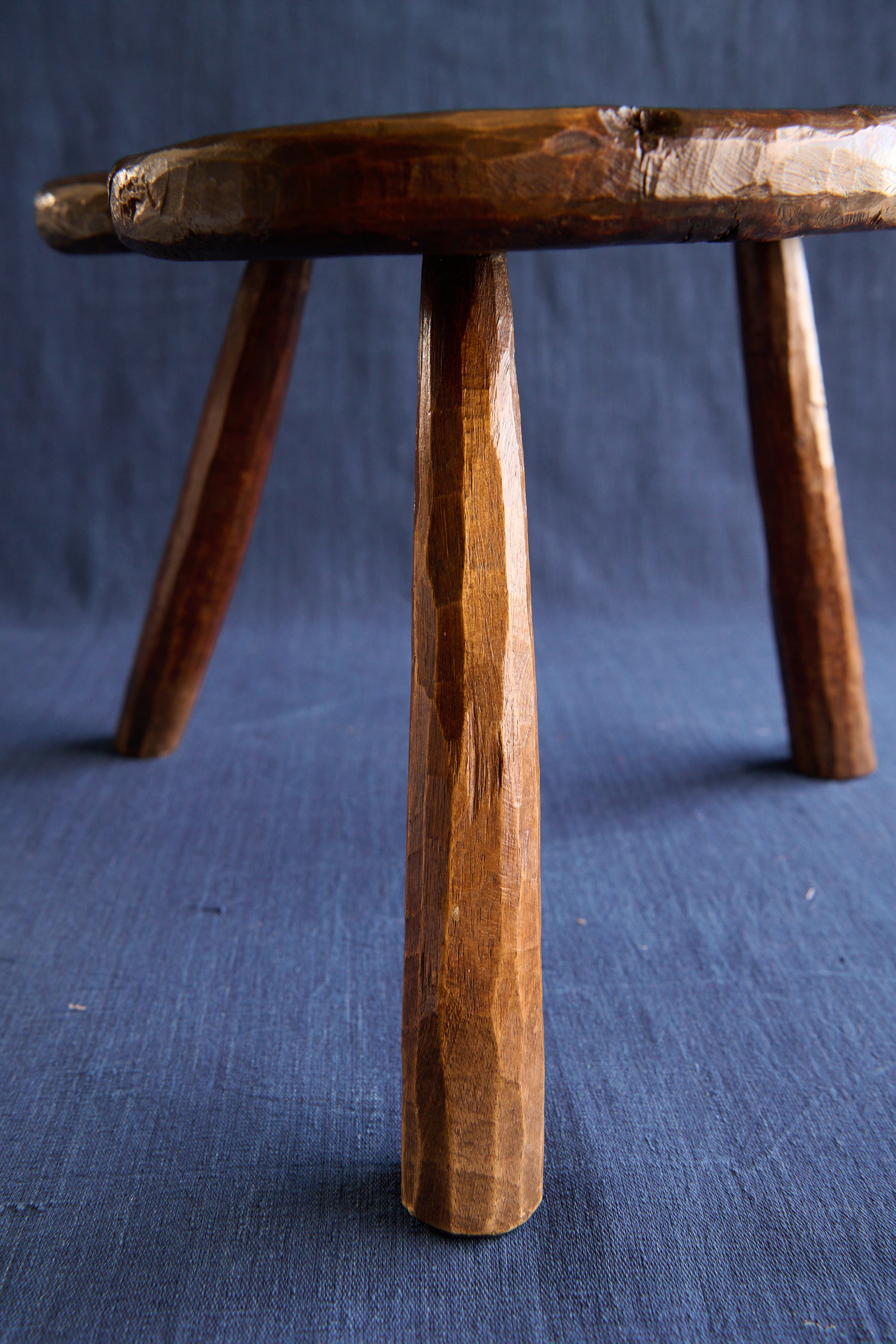 Tabouret du Cœur - Hand-Carved Alpine Stool