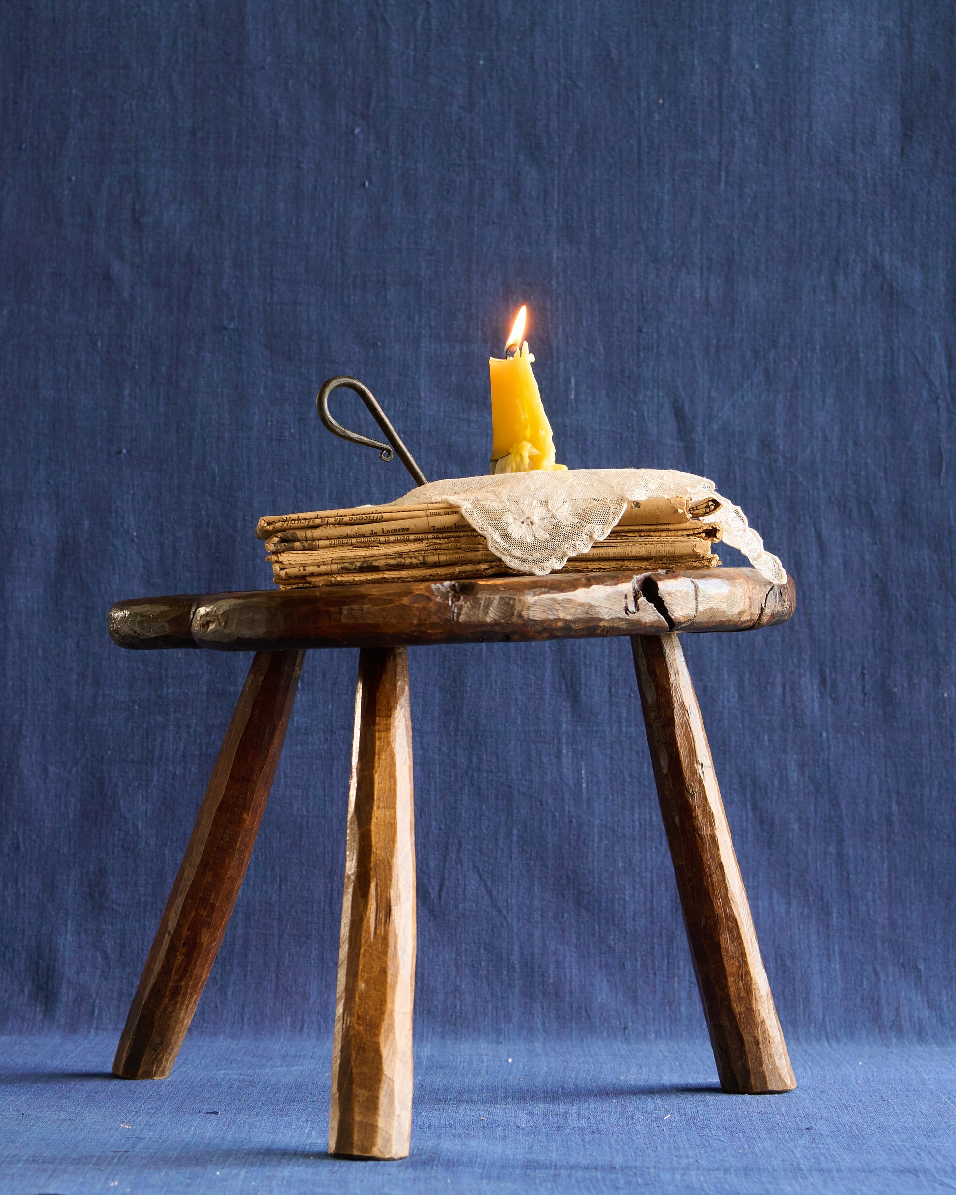Tabouret du Cœur - Hand-Carved Alpine Stool