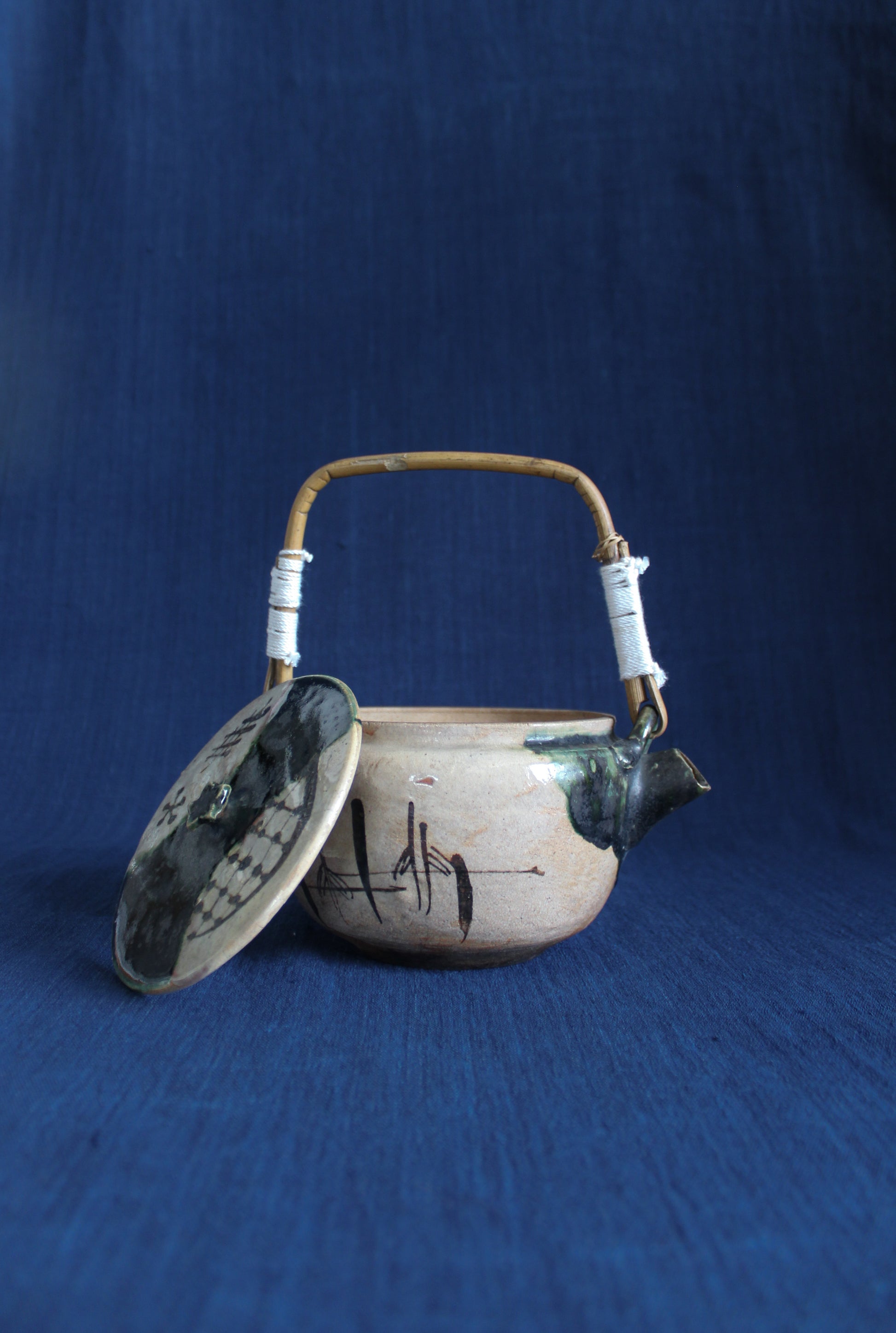 Oribe Teapot with Bamboo Handle