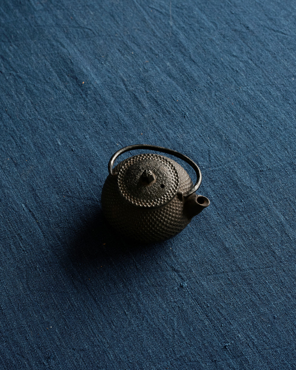 Miniature Rounded Arare Iron Teapot