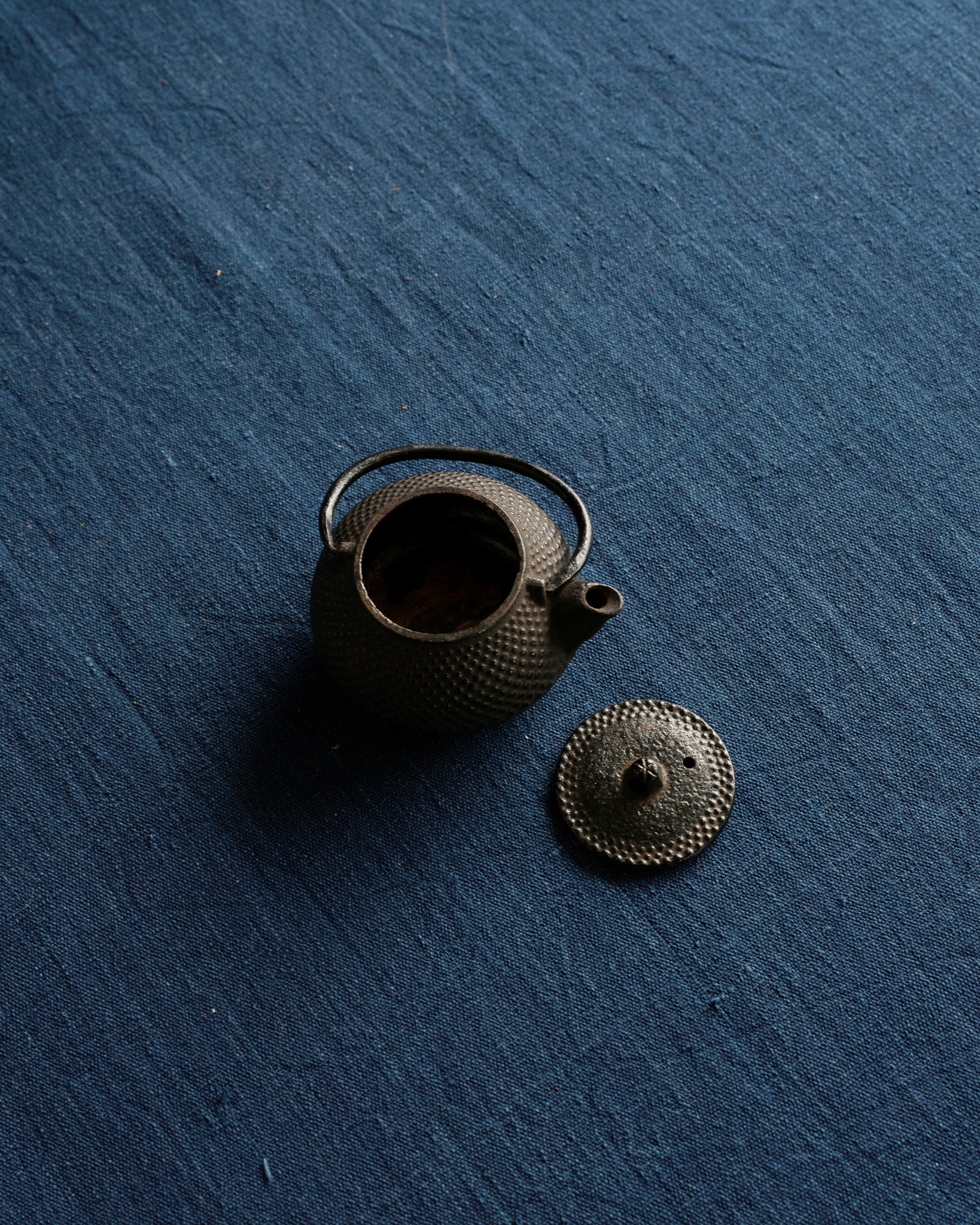 Miniature Rounded Arare Iron Teapot