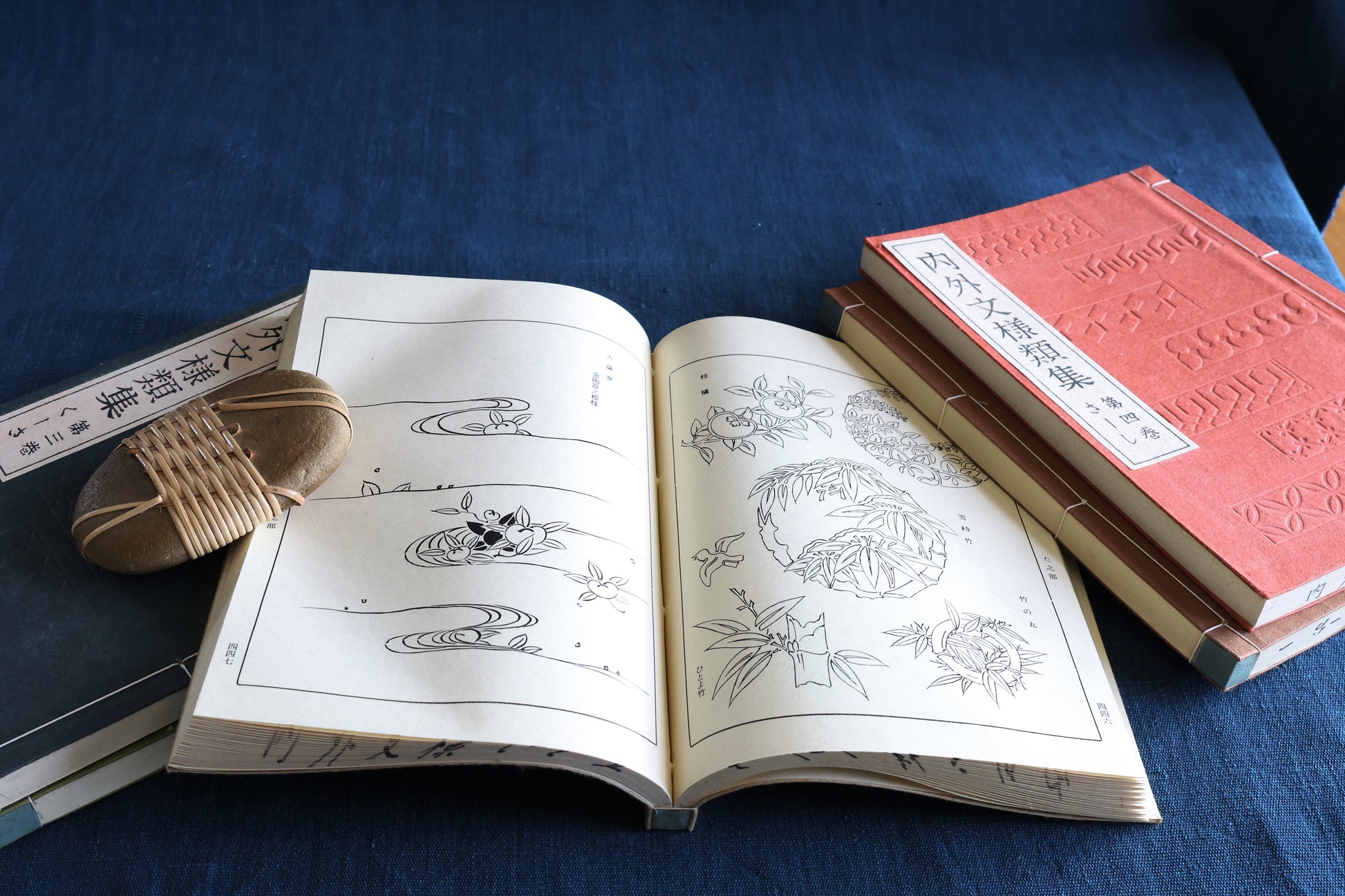 Pattern Archive Collection: 5 volume set