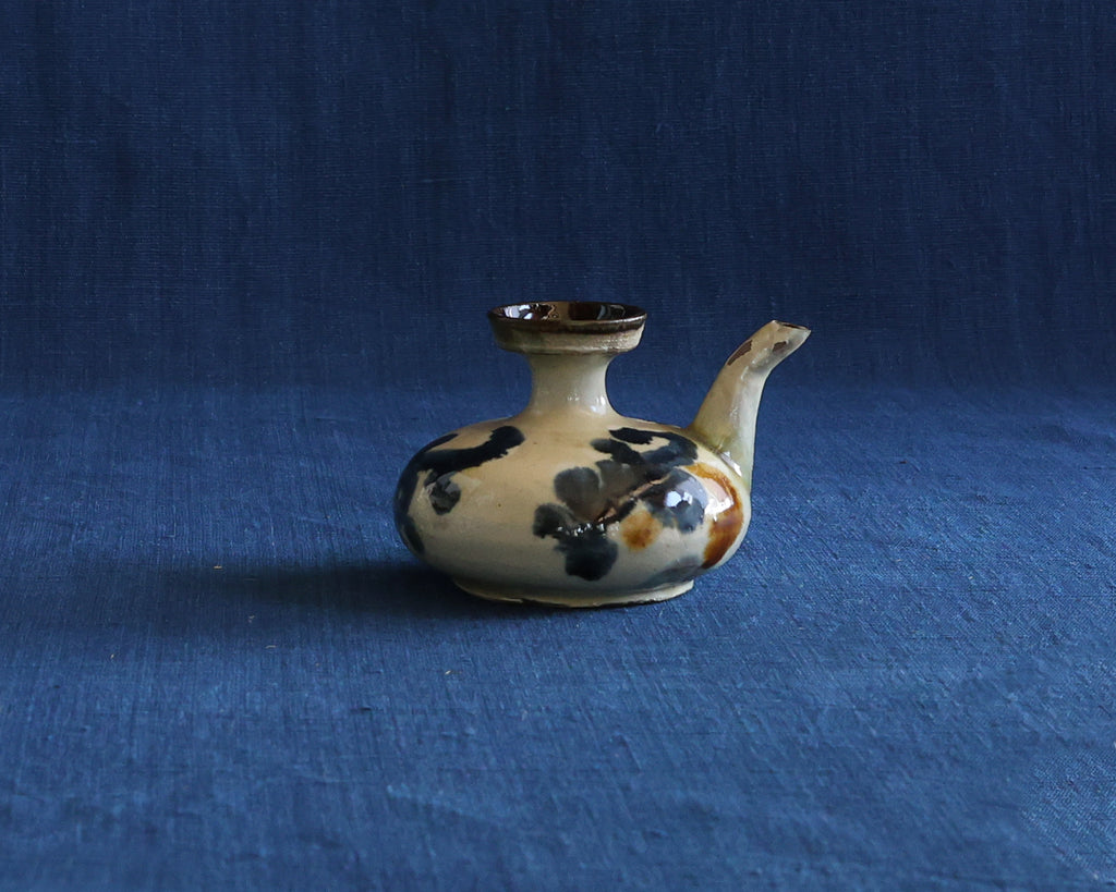 Japanese Slipware Spouted Vessel